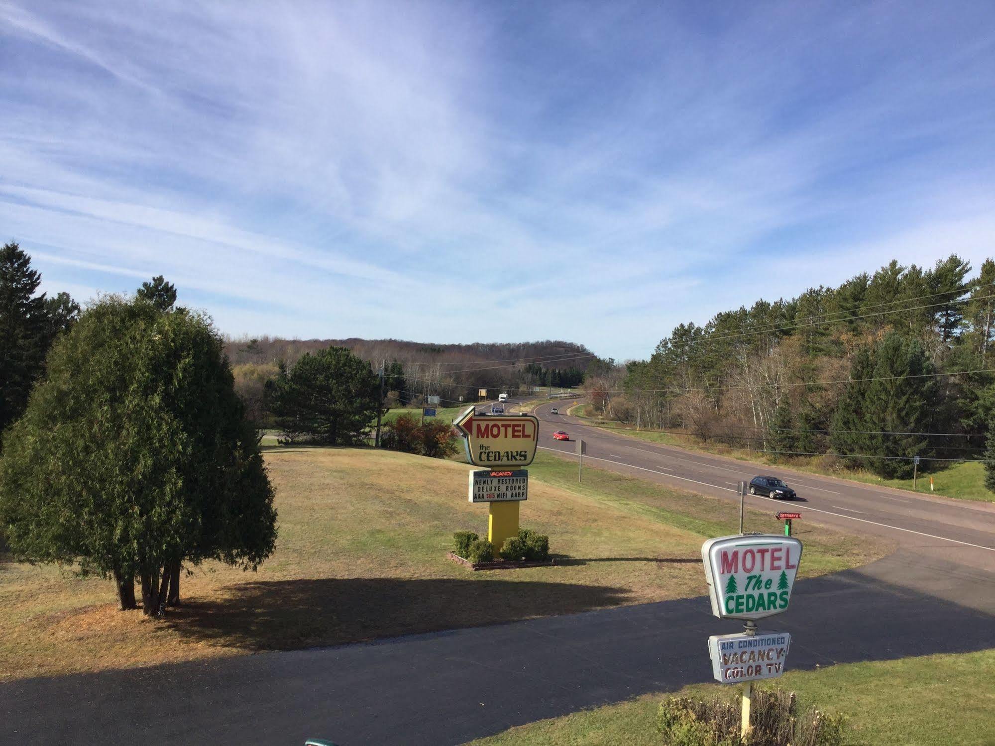 Cedars Motel Ironwood Εξωτερικό φωτογραφία